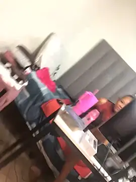 Bubbles156 online show from February 25, 10:09 pm