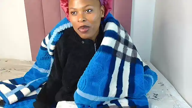 Bubbles156 online show from November 16, 7:18 pm