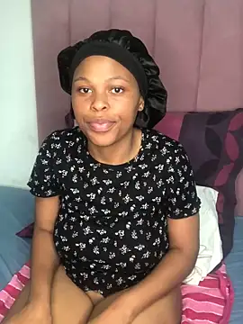 Bubbles156 online show from February 16, 2:43 am