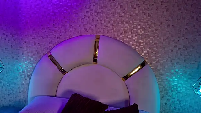 emmy rose25 online show from March 8, 11:46 am