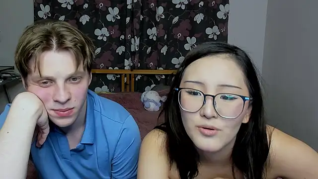 Blossomandbee online show from October 15, 6:05 pm
