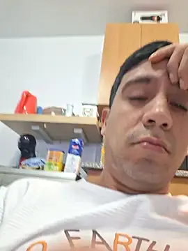 Snapshot of Faculeproso12 chatting on November 21, 8:24 am Faculeproso12 online show from November 21, 8:24 am