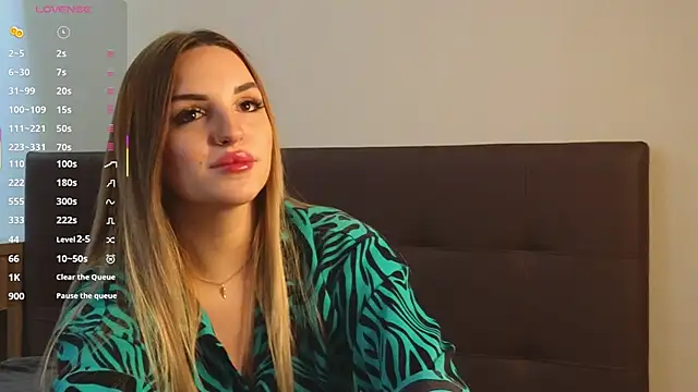 LustLagoon online show from November 16, 6:07 am