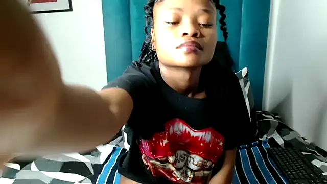 Snapshot of Babyface201 chatting on November 6, 1:15 pm Babyface201 online show from November 6, 1:15 pm