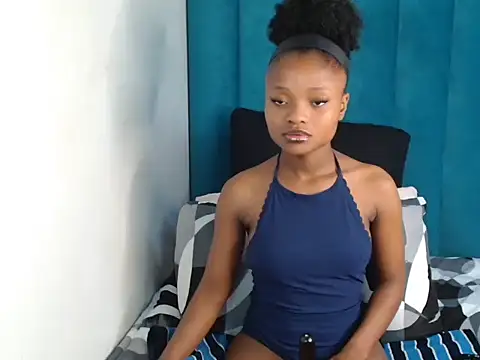 Snapshot of Babyface201 chatting on October 27, 12:39 pm Babyface201 online show from October 27, 12:39 pm