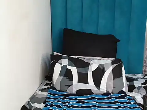 Snapshot of Babyface201 chatting on October 26, 12:05 pm Babyface201 online show from October 26, 12:05 pm