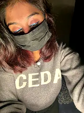 Snapshot of payal_mittal chatting on December 13, 8:26 pm payal mittal online show from December 13, 8:26 pm