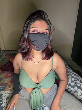 Snapshot of payal_mittal chatting on December 17, 8:36 pm payal mittal online show from December 17, 8:36 pm