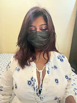 Snapshot of payal_mittal chatting on May 22, 7:23 pm payal mittal online show from May 22, 7:23 pm