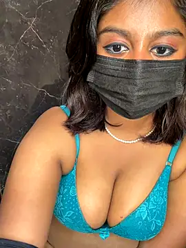 Snapshot of payal_mittal chatting on October 27, 7:04 pm payal mittal online show from October 27, 7:04 pm