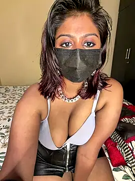 Snapshot of payal_mittal chatting on November 17, 11:42 pm payal mittal online show from November 17, 11:42 pm