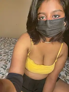 Snapshot of payal_mittal chatting on October 26, 3:45 pm payal mittal online show from October 26, 3:45 pm