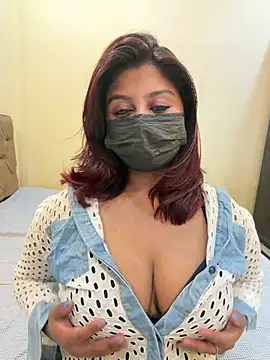 Snapshot of payal_mittal chatting on June 24, 6:06 pm payal mittal online show from June 24, 6:06 pm