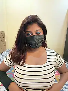 Snapshot of payal_mittal chatting on June 6, 8:36 pm payal mittal online show from June 6, 8:36 pm