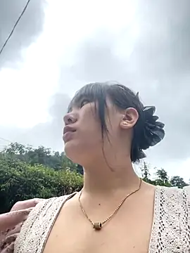 hanaa-show online show from November 11, 8:09 am