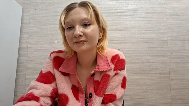 AstraVale online show from October 30, 8:23 am