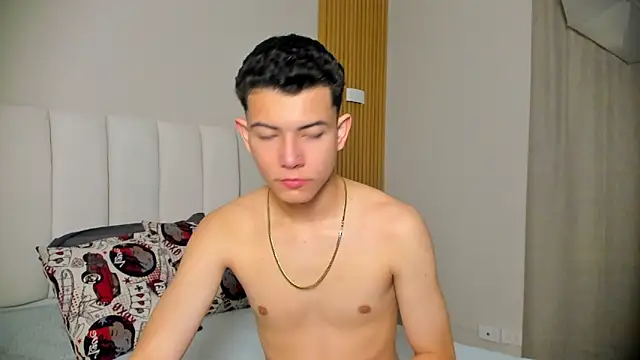 Snapshot of FireGuy_99 chatting on November 27, 1:11 pm FireGuy 99 online show from November 27, 1:11 pm