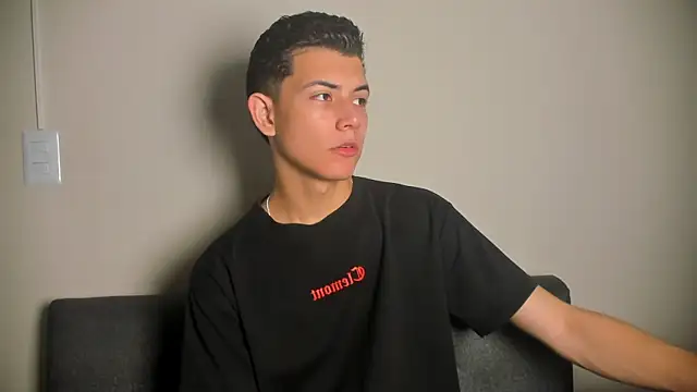 Snapshot of FireGuy_99 chatting on January 13, 1:15 pm FireGuy 99 online show from January 13, 1:15 pm