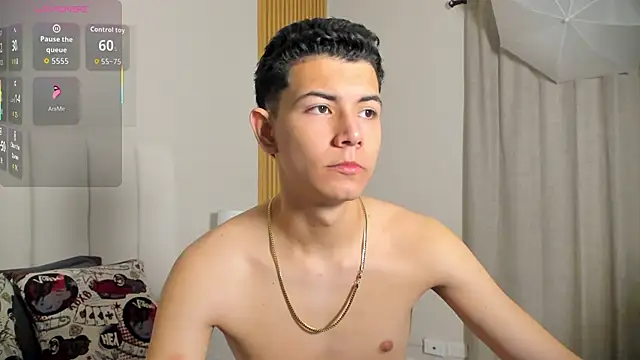 Snapshot of FireGuy_99 chatting on November 29, 1:22 pm FireGuy 99 online show from November 29, 1:22 pm