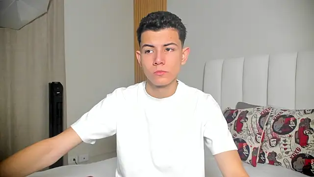 Snapshot of FireGuy_99 chatting on November 24, 1:00 pm FireGuy 99 online show from November 24, 1:00 pm