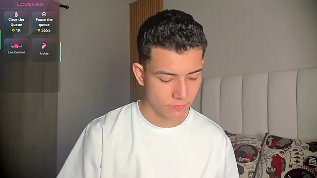 Snapshot of FireGuy_99 chatting on January 12, 1:18 pm FireGuy 99 online show from January 12, 1:18 pm