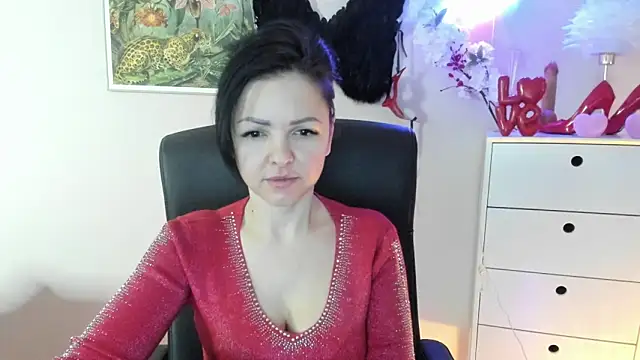 Snapshot of Mollybloom40 chatting on February 17, 2:58 pm Mollybloom40 online show from February 17, 2:58 pm