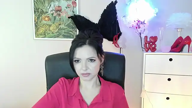 Snapshot of Mollybloom40 chatting on February 19, 2:36 pm Mollybloom40 online show from February 19, 2:36 pm