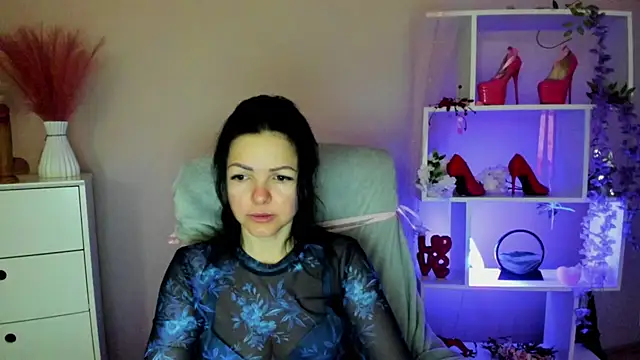 Mollybloom40 online show from April 16, 6:36 am