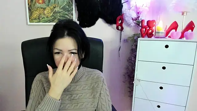 Mollybloom40 online show from March 9, 7:34 am