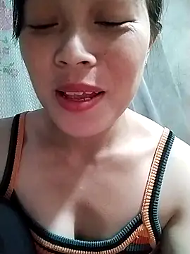 Snapshot of Hani-i chatting on October 26, 8:59 am Hani-i online show from October 26, 8:59 am