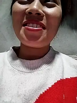 Snapshot of Hani-i chatting on November 29, 9:31 am Hani-i online show from November 29, 9:31 am