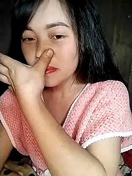 Snapshot of Hani-i chatting on December 3, 9:25 pm Hani-i online show from December 3, 9:25 pm