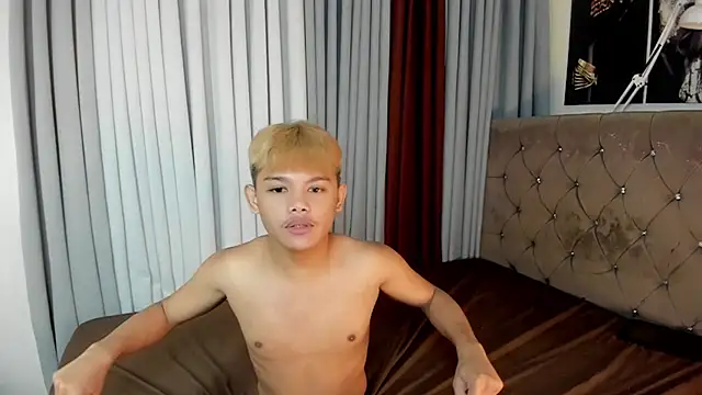 Snapshot of LoverSmith chatting on October 21, 6:07 pm LoverSmith online show from October 21, 6:07 pm