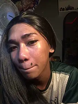 Yourasianbabyemma online show from February 26, 4:18 pm