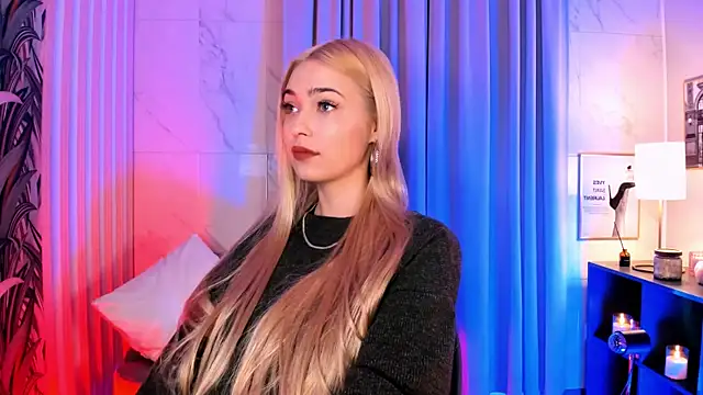 AlysiaSun  online show from May 1, 12:15 am