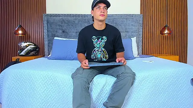 Apolo moon18 online show from October 25, 7:25 pm