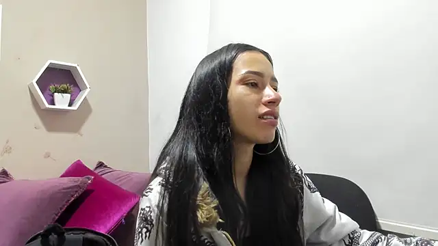 Snapshot of Laskhmi_ chatting on June 11, 12:24 pm Laskhmi online show from June 11, 12:24 pm