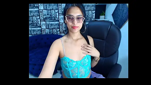 Snapshot of Sub_Scarlett chatting on October 20, 1:22 pm Sub Scarlett online show from October 20, 1:22 pm