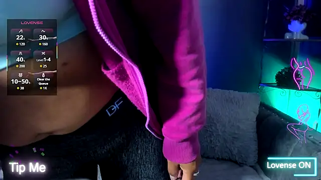 charlhot  online show from November 4, 12:31 pm