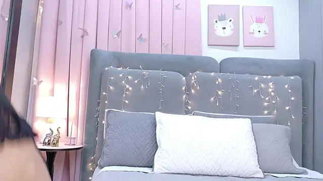 NaughtyHally  online show from May 29, 12:33 pm