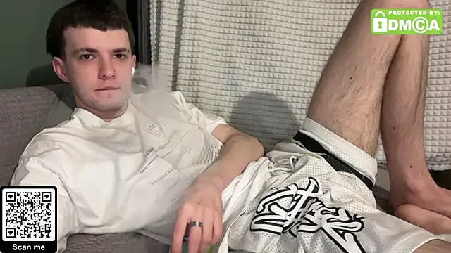 twinkbuldge online show from November 10, 11:43 pm