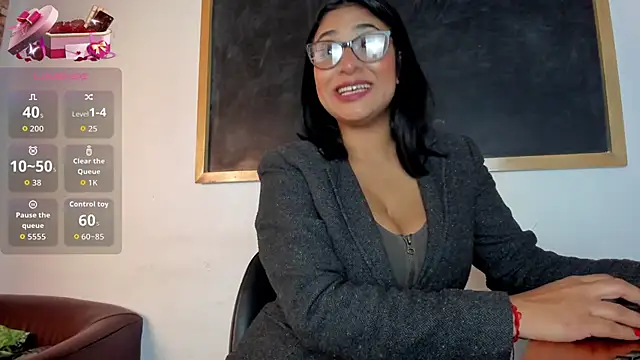 Savanna rios online show from November 20, 11:44 am