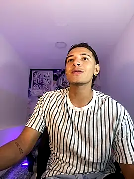 Snapshot of Hayden_Boy_ chatting on October 27, 12:39 pm Hayden Boy online show from October 27, 12:39 pm