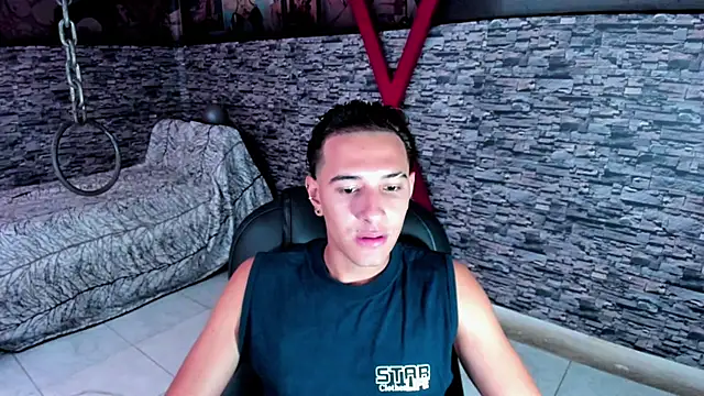 Snapshot of Hayden_Boy_ chatting on October 25, 1:34 pm Hayden Boy online show from October 25, 1:34 pm