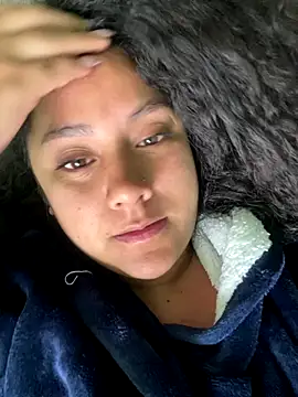 Snapshot of Techi0525 chatting on November 15, 1:59 pm Techi0525 online show from November 15, 1:59 pm