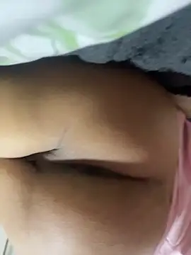 Snapshot of Techi0525 chatting on October 29, 4:11 am Techi0525 online show from October 29, 4:11 am