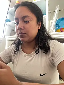 Techi0525 online show from March 4, 4:37 pm