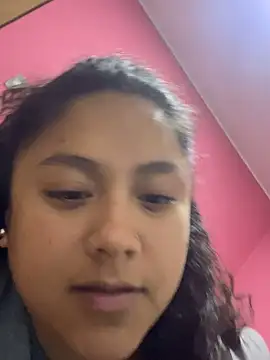 Snapshot of Techi0525 chatting on November 27, 5:08 am Techi0525 online show from November 27, 5:08 am