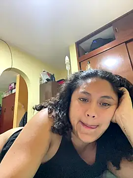 Snapshot of Techi0525 chatting on November 30, 12:22 am Techi0525 online show from November 30, 12:22 am