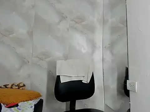 kataleyaAlenan online show from October 26, 1:22 pm